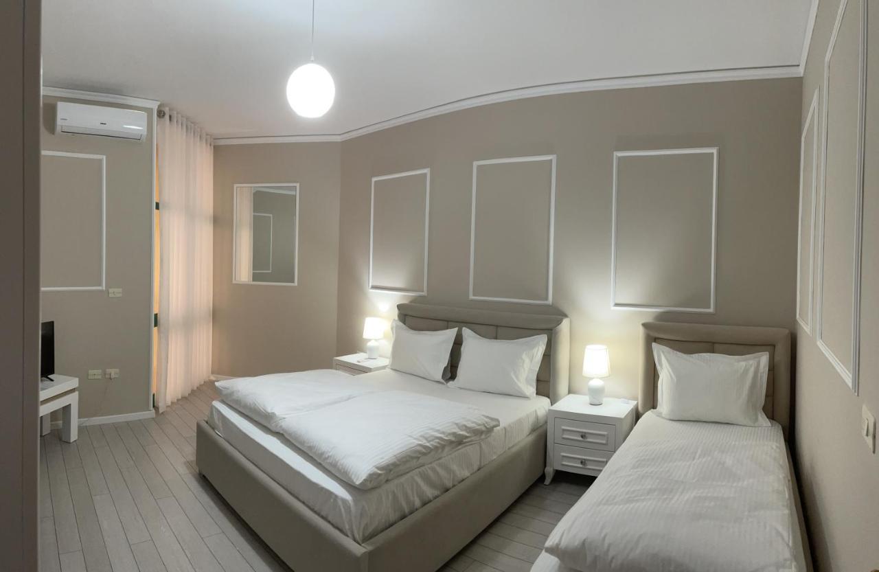 Sun Tower-Center Of Tirana Apartamento Exterior foto